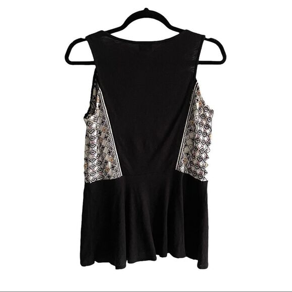 ANTHROPOLOGIE Meadow Rue Boho Sleeveless Tank Top Embroidery Black Cream XS - Picture 2 of 4